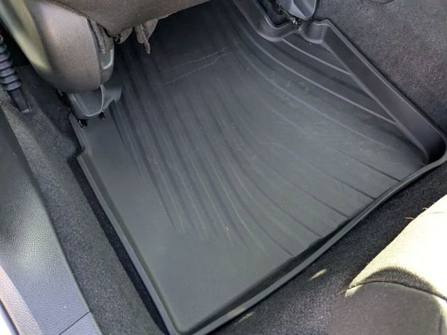 Certified 2023 Honda Accord EX image 32