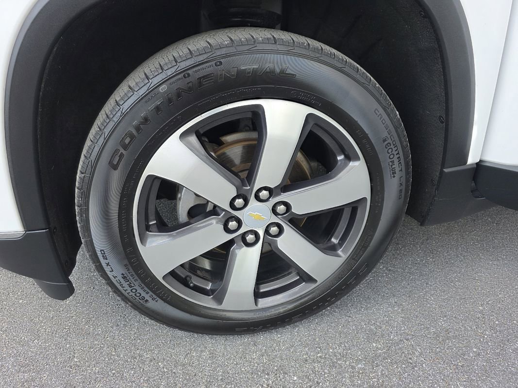 Used 2020 Chevrolet Traverse LT w/ LT Premium Package FWD image 37