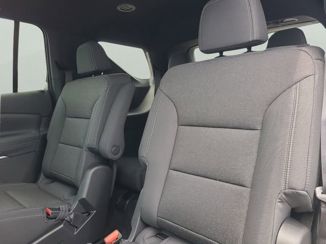 New 2026 Chevrolet Traverse LT image 9