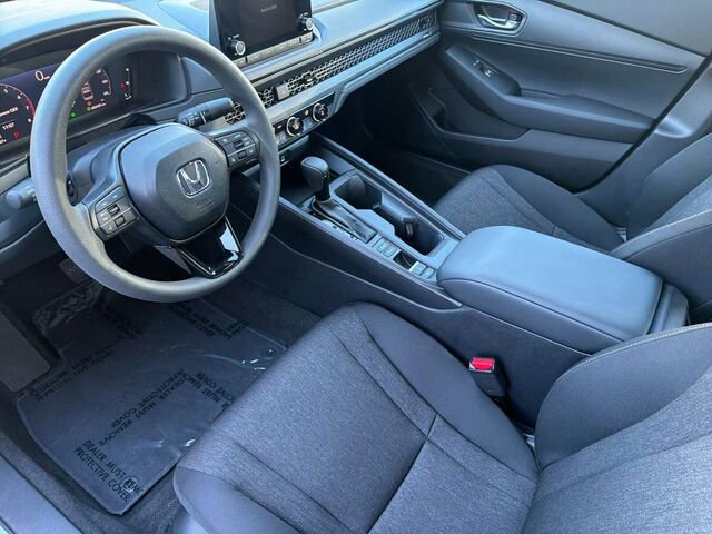 Used 2025 Honda Accord LX image 11