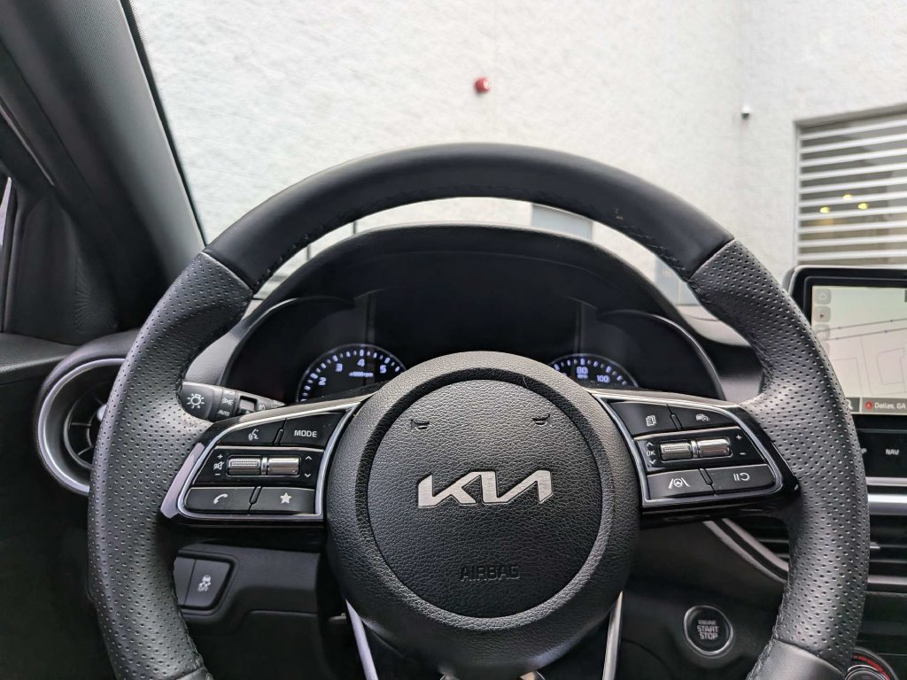 Used 2023 Kia Forte GT-Line FWD image 25