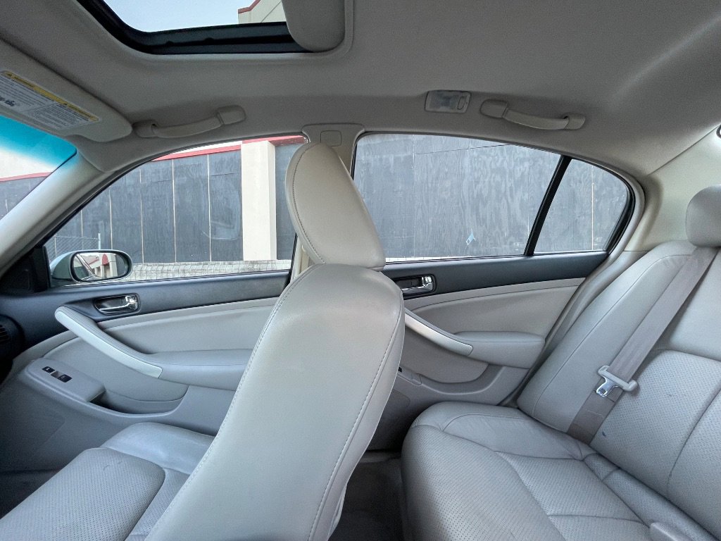 Used 2006 INFINITI G35 Sedan w/ (P03) Premium Pkg C RWD image 35
