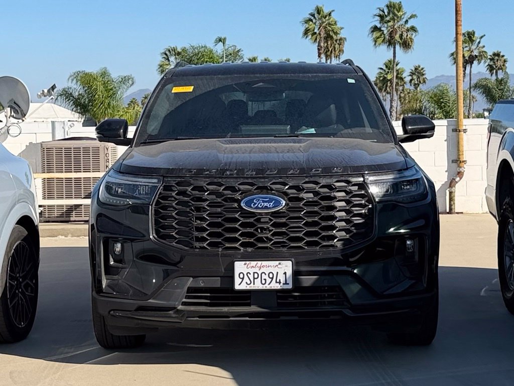 Used 2025 Ford Explorer ST-Line w/ Premium Package RWD image 2