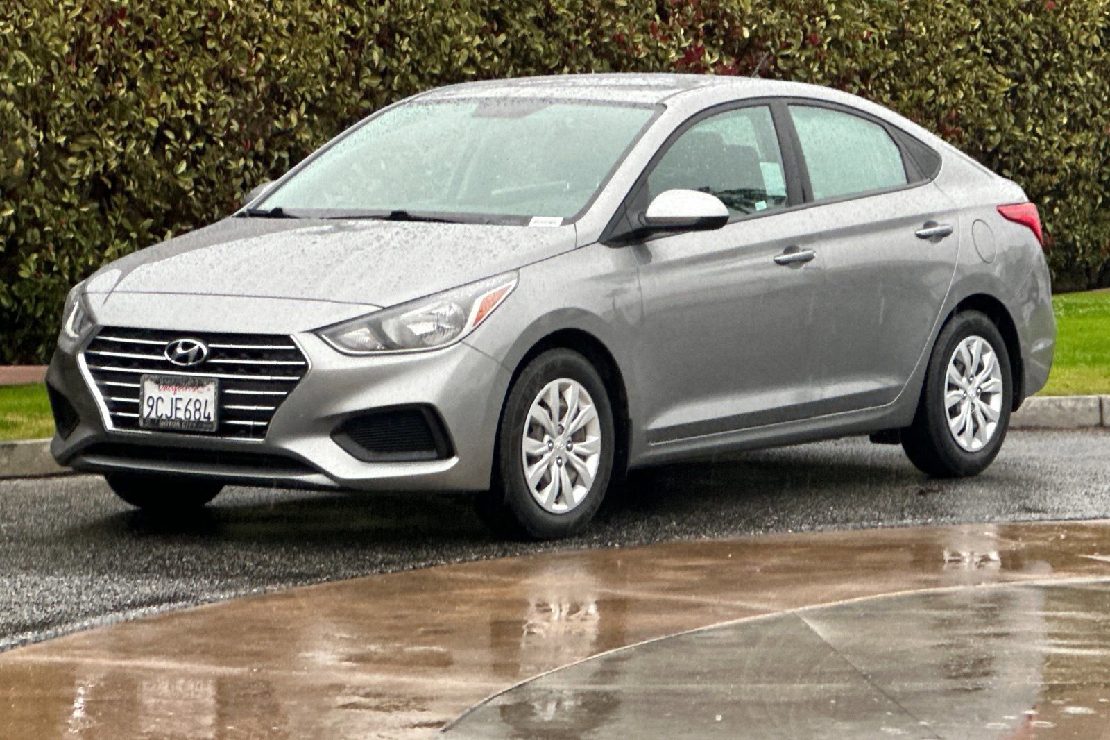 Used 2022 Hyundai Accent SE image 8