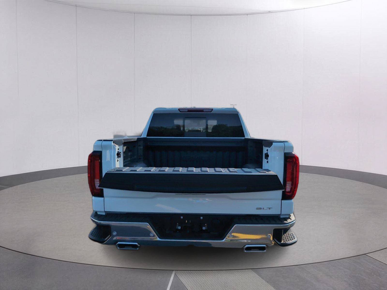 New 2026 GMC Sierra 1500 SLT w/ SLT Premium Plus Package AWD/4WD image 5