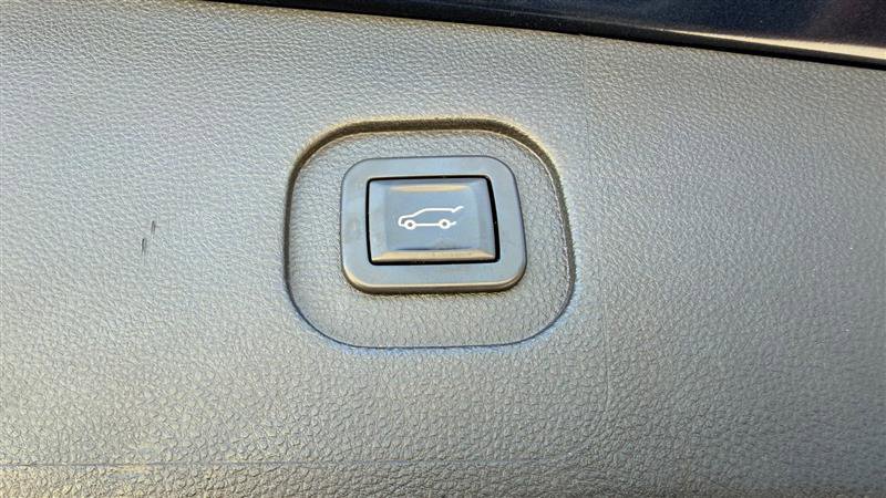 Used 2015 GMC Terrain SLT w/ Chrome Edition FWD image 17