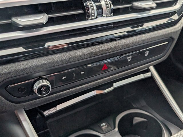 Used 2023 BMW M2 w/ Lighting Package image 23