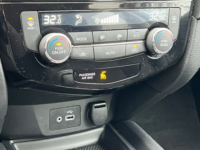 Used 2020 Nissan Rogue S image 24