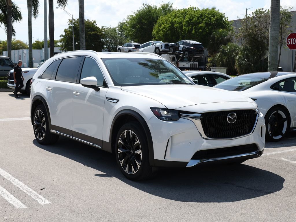 Used 2024 MAZDA CX-90 Plug-In Hybrid w/ Premium Plus AWD/4WD image 2