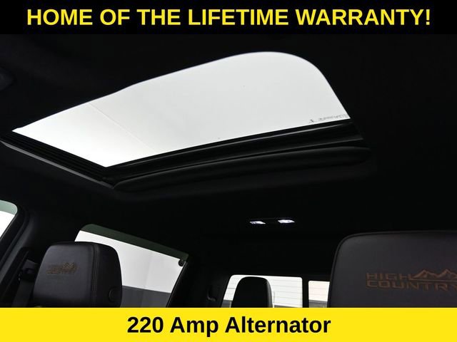 Used 2024 Chevrolet Silverado 3500 High Country w/ Technology Package AWD/4WD image 40