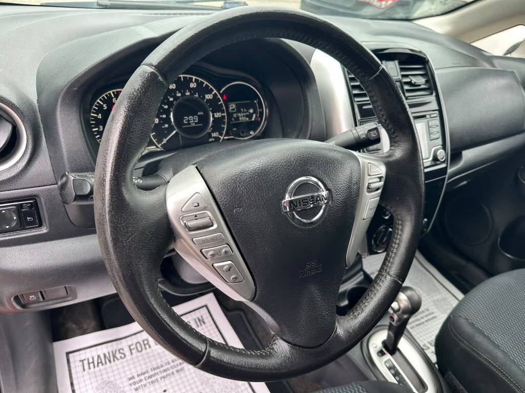 Used 2016 Nissan Versa Note SV FWD image 12
