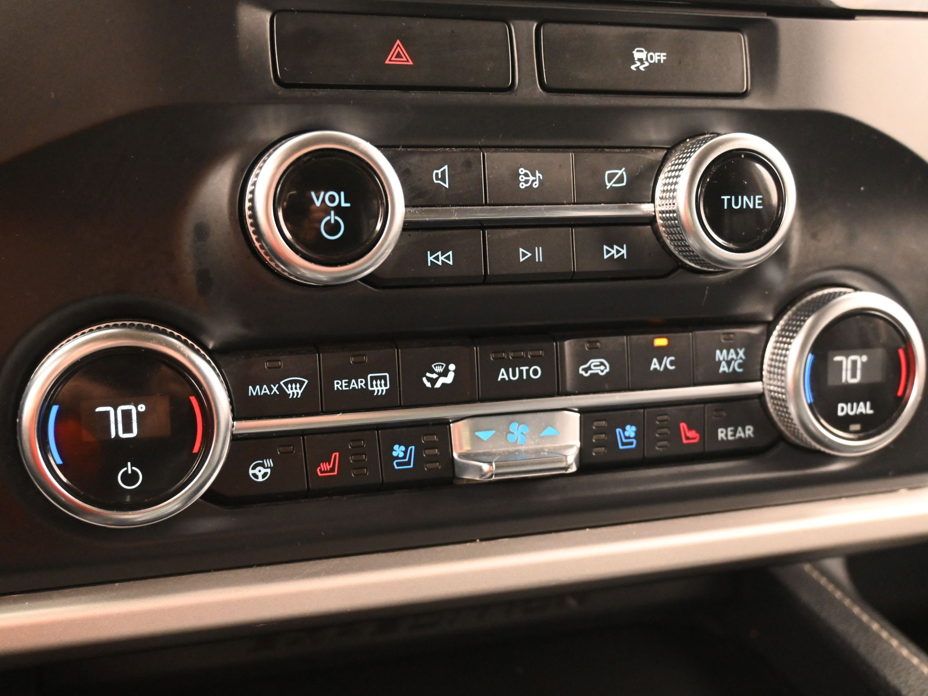 Certified 2022 Ford Expedition XLT image 18