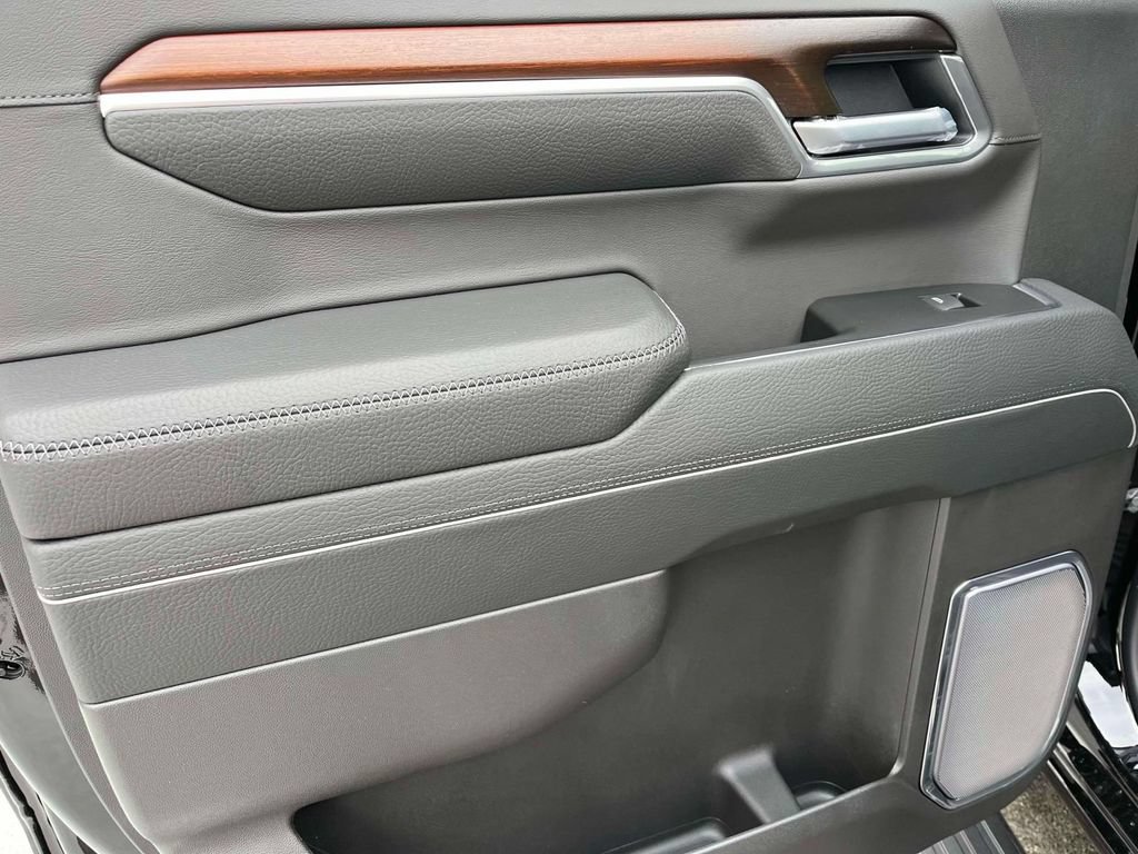 New 2026 GMC Sierra 1500 Denali AWD/4WD image 16