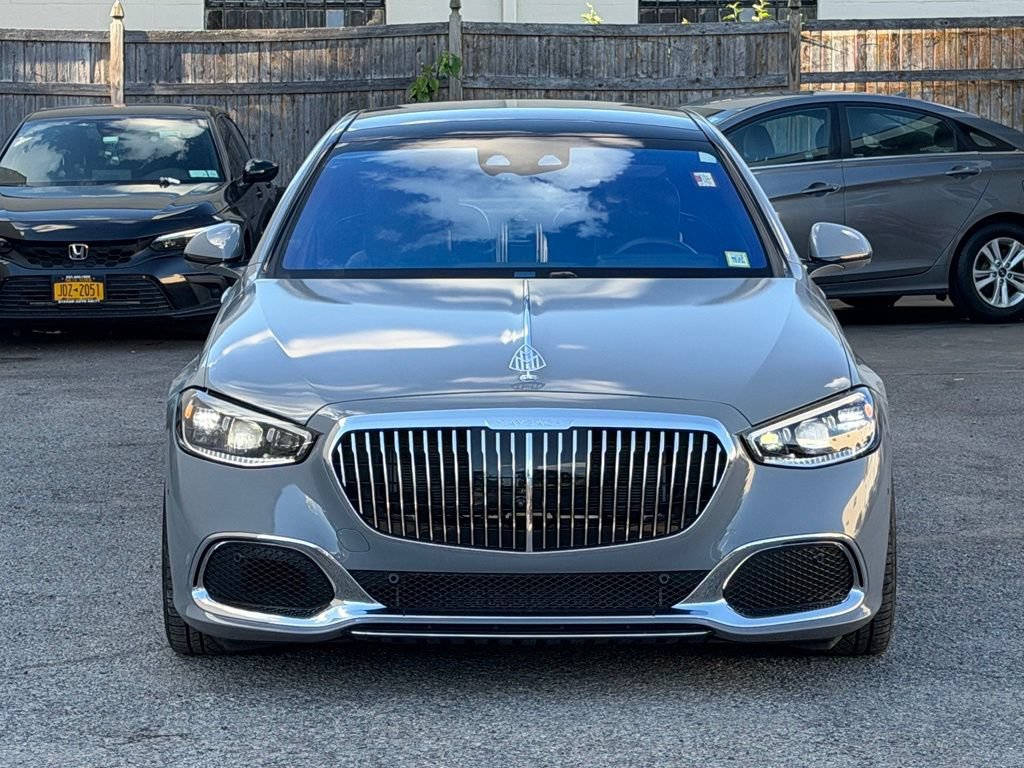 Used 2022 Mercedes-Benz Maybach S 580 4MATIC image 2