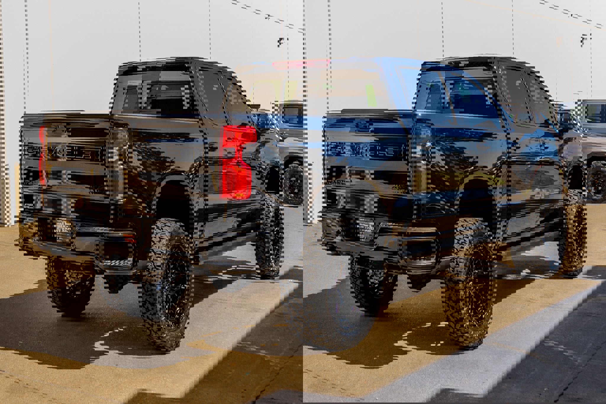 Used 2026 Chevrolet Silverado 1500 High Country w/ Midnight Edition image 10