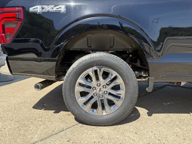 New 2025 Ford F150 Lariat w/ Equipment Group 501A Mid image 9