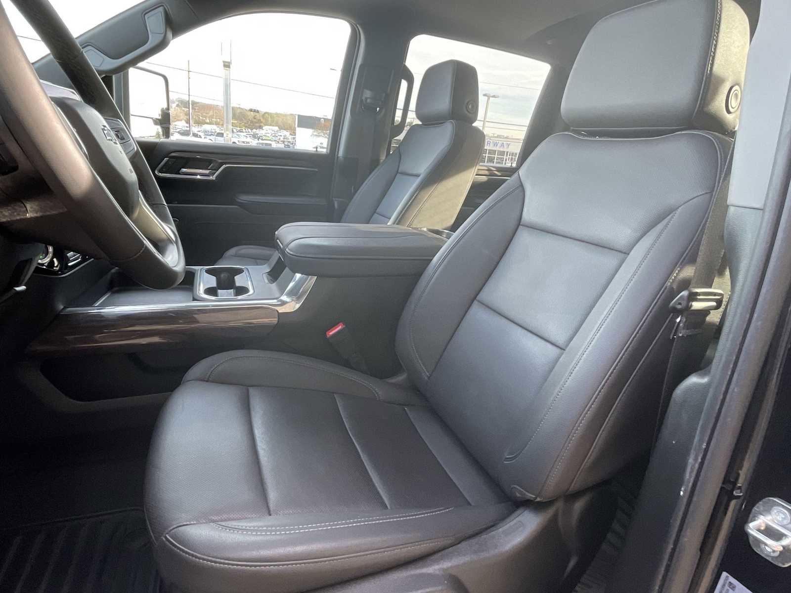 Certified 2024 Chevrolet Silverado 2500 LTZ w/ LTZ Plus Package image 20