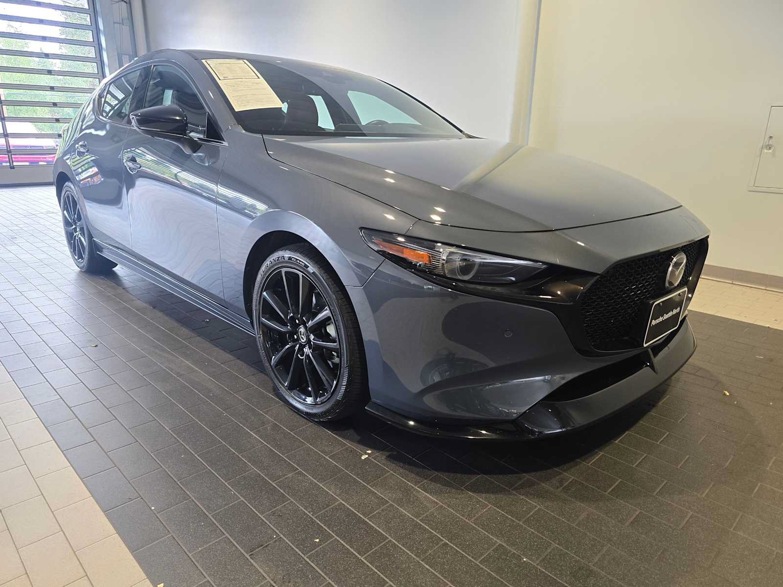 Used 2021 MAZDA MAZDA3 Hatchback w/Premium Plus Pkg AWD/4WD image 9
