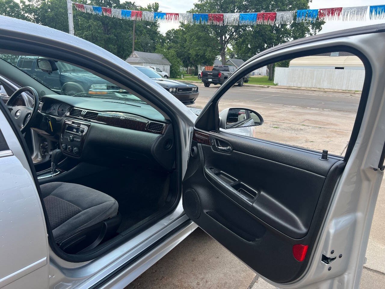 Used 2012 Chevrolet Impala LS FWD image 16