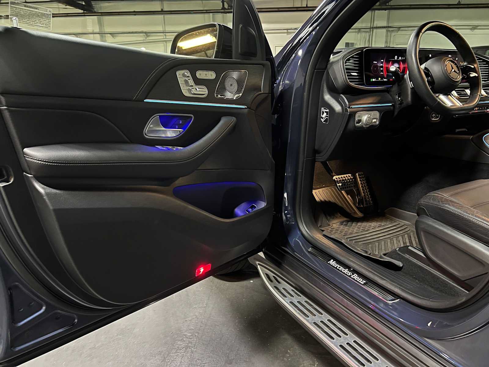 Certified 2025 Mercedes-Benz GLS 450 4MATIC image 22