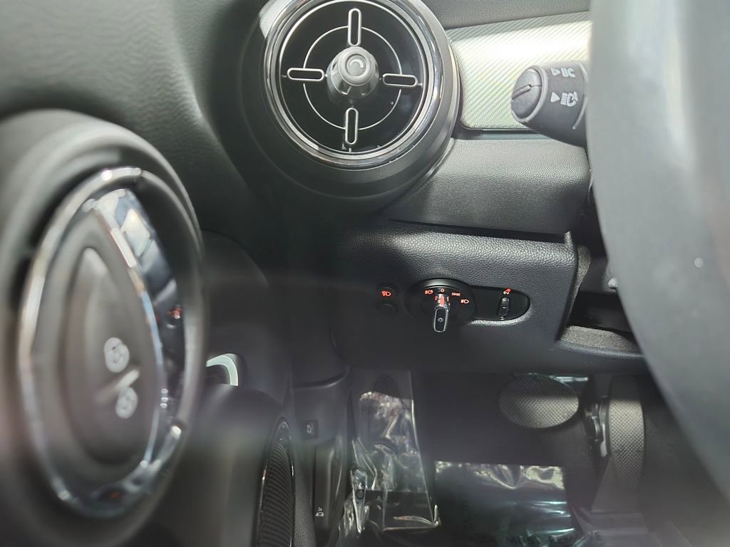 Used 2023 MINI Cooper S image 14