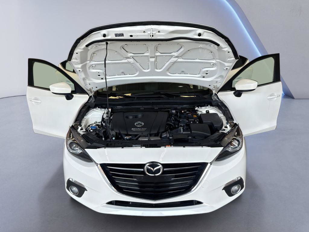 Used 2014 MAZDA MAZDA3 s Touring FWD image 10