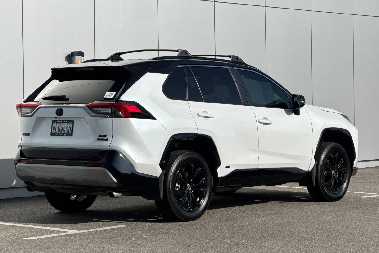 Used 2024 Toyota RAV4 XSE w/ Advanced Technology Package AWD/4WD image 5