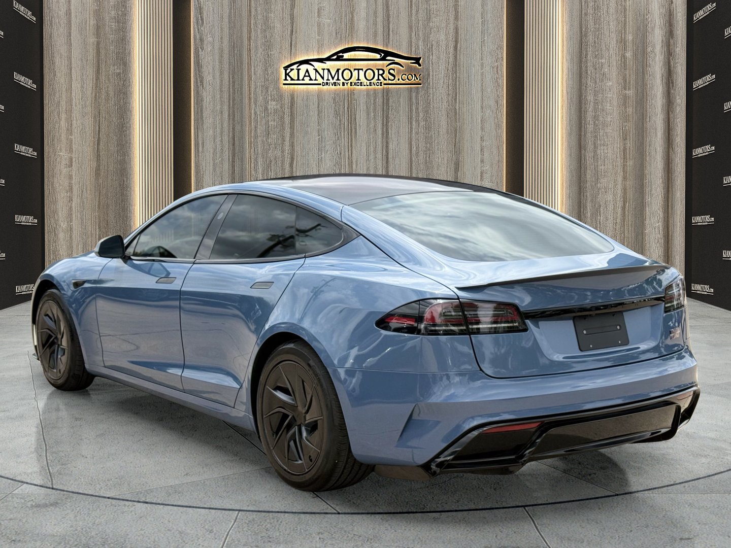 Used 2026 Tesla Model S Plaid AWD/4WD image 8