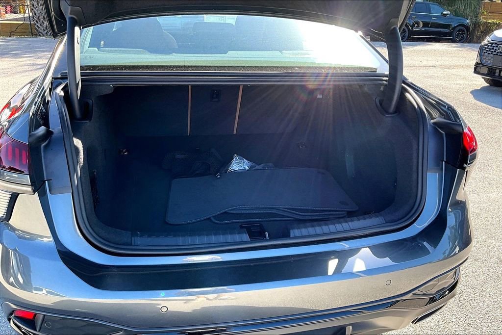 New 2026 Audi A6 Premium Plus image 15