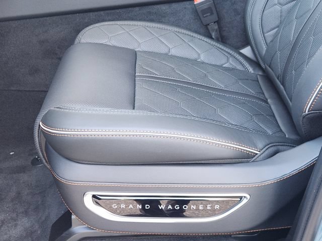 New 2026 Jeep Grand Wagoneer Summit AWD/4WD image 20