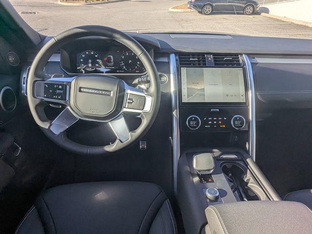 New 2026 Land Rover Discovery Dynamic SE AWD/4WD image 15