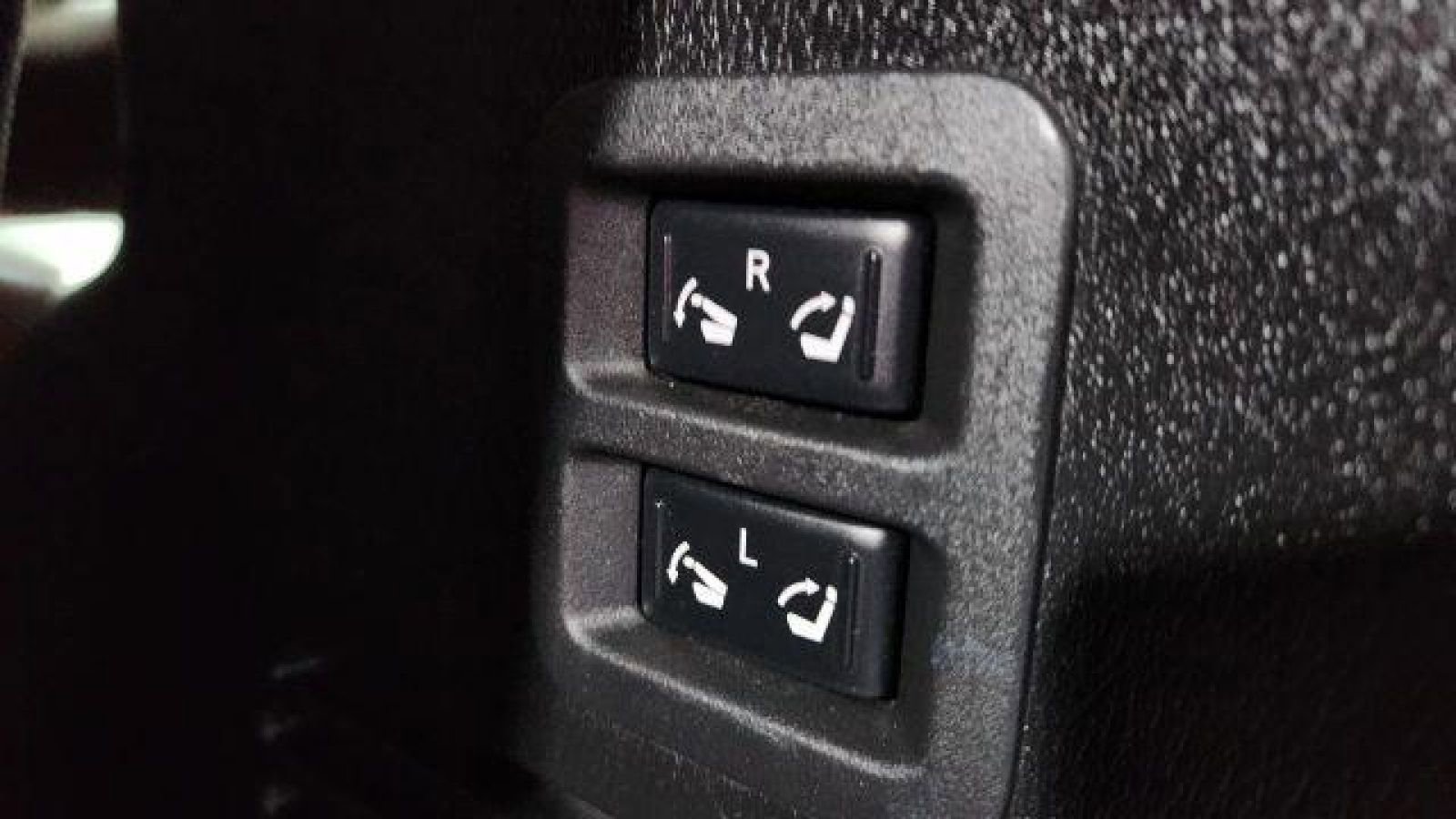 Used 2020 Nissan Armada SV w/ Driver Package image 48