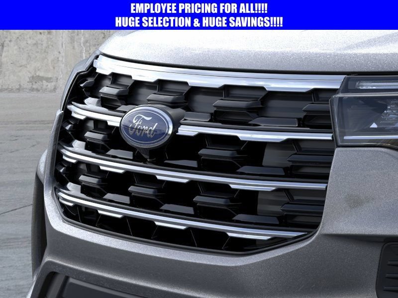 New 2026 Ford Explorer Active AWD/4WD image 17