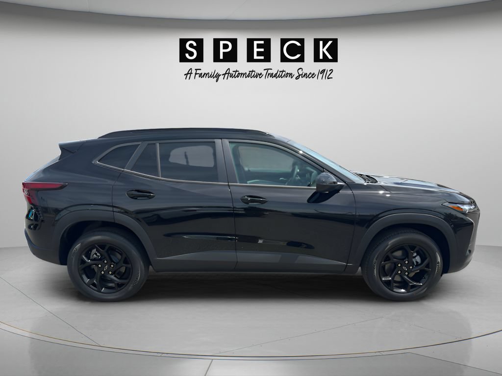 New 2026 Chevrolet Trax LT w/ Driver Confidence Package FWD image 6