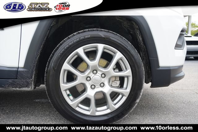 Used 2022 Jeep Compass Latitude AWD/4WD image 9