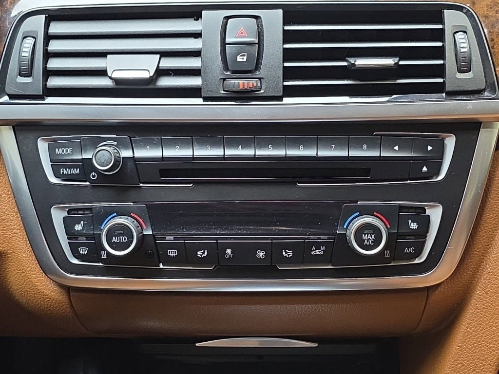 Used 2015 BMW 335i Sedan image 19