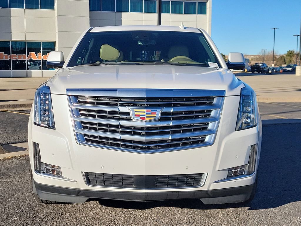 Used 2020 Cadillac Escalade ESV Platinum AWD/4WD image 9