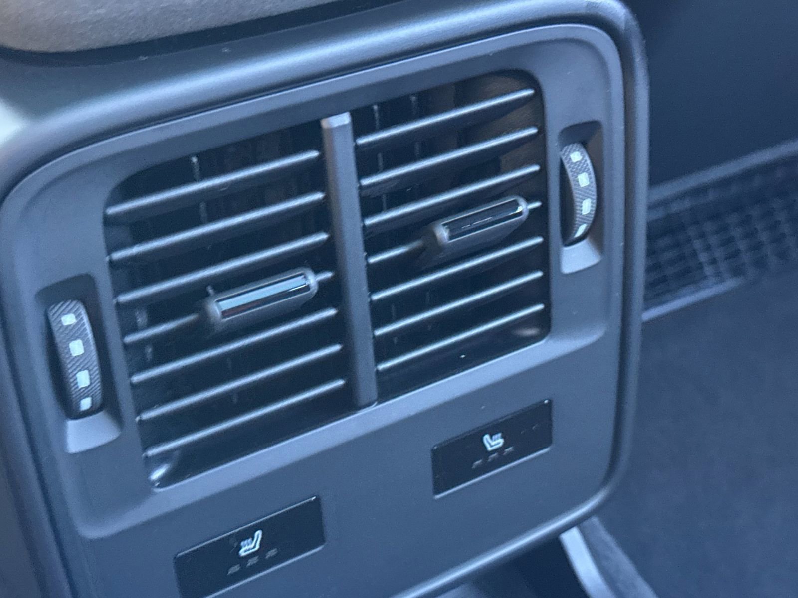 New 2026 Porsche Taycan GTS image 15