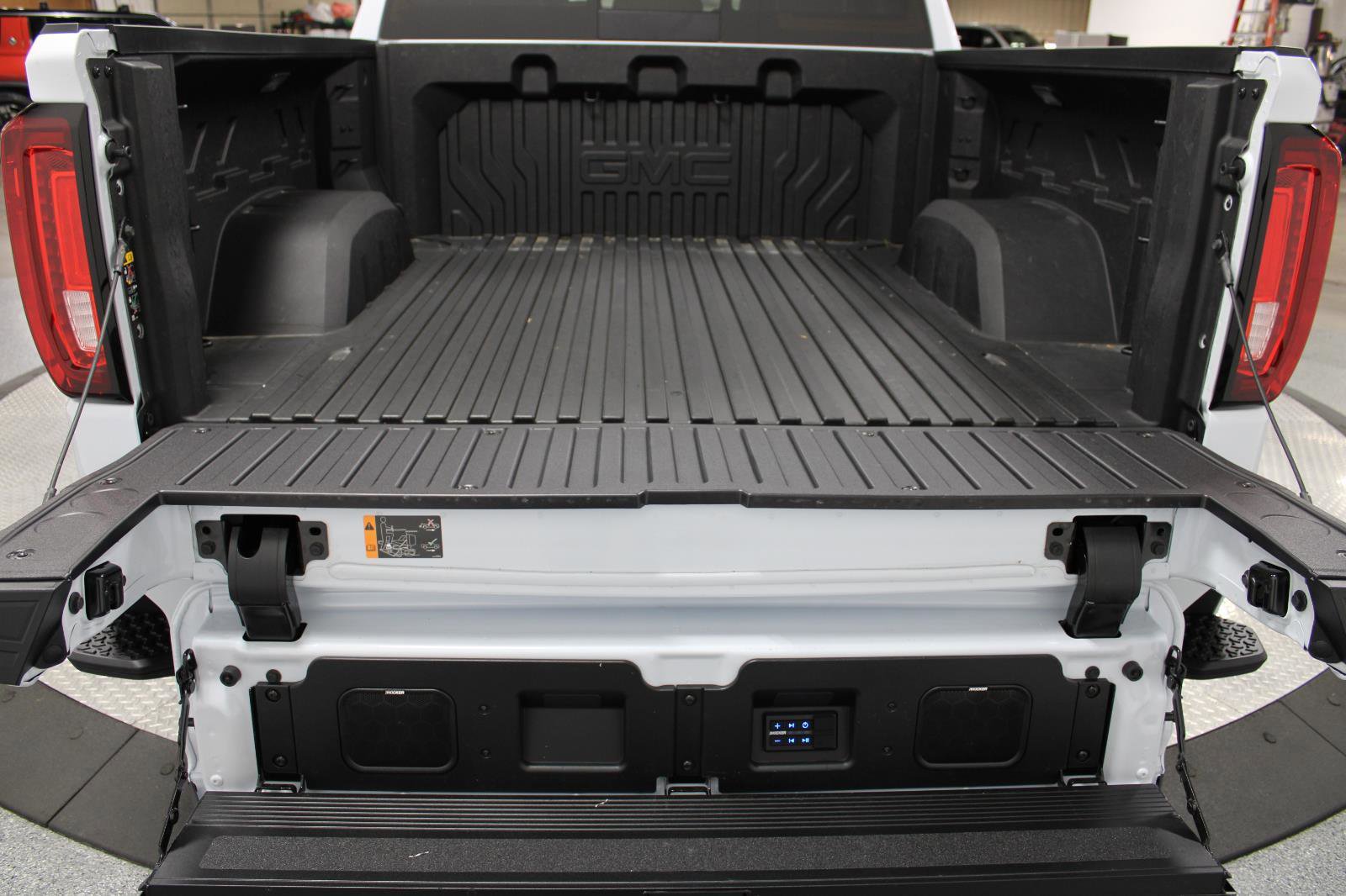 New 2026 GMC Sierra 1500 Denali Ultimate image 14