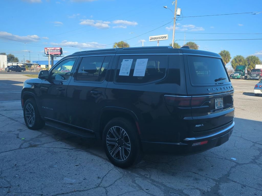 Used 2024 Jeep Wagoneer Series II image 7