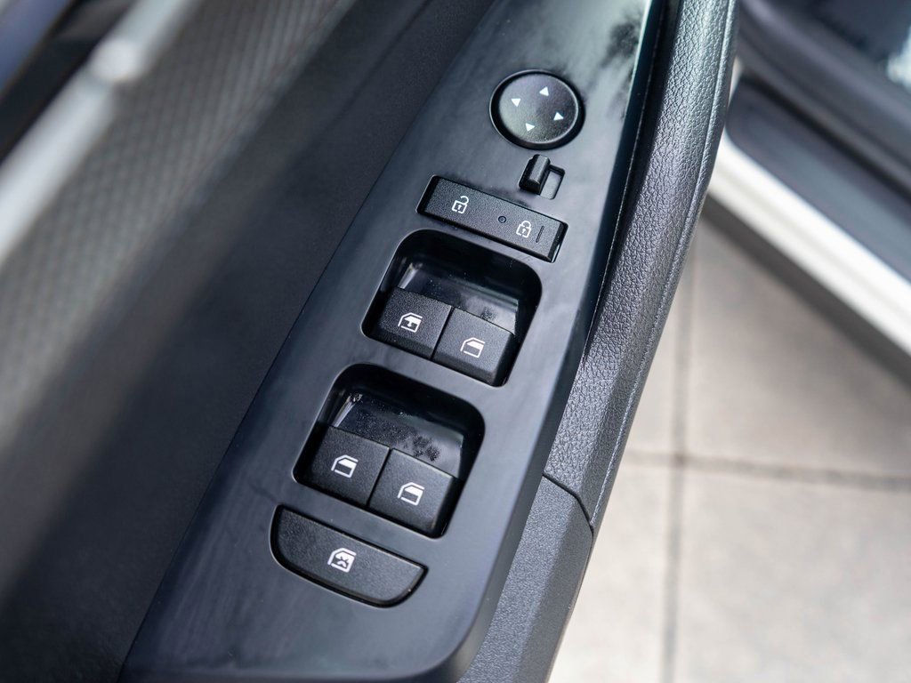 Certified 2025 Kia Sportage LX image 16