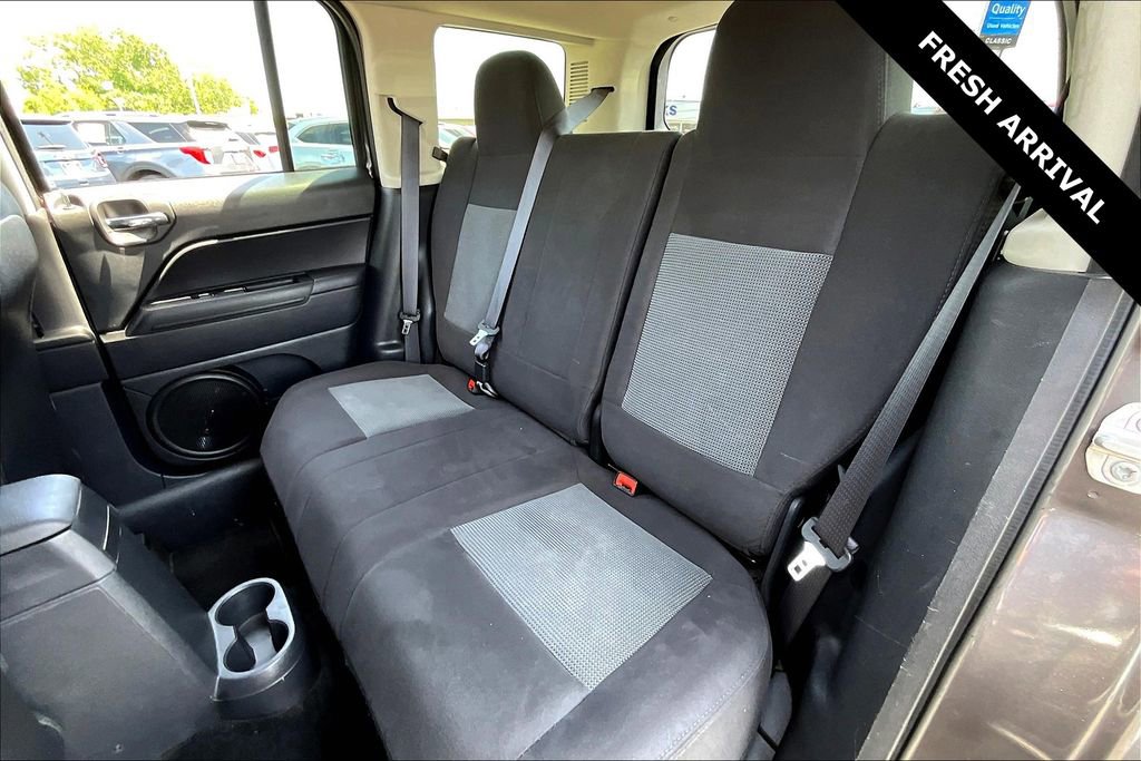 Used 2016 Jeep Patriot Sport w/ Power Value Group image 20