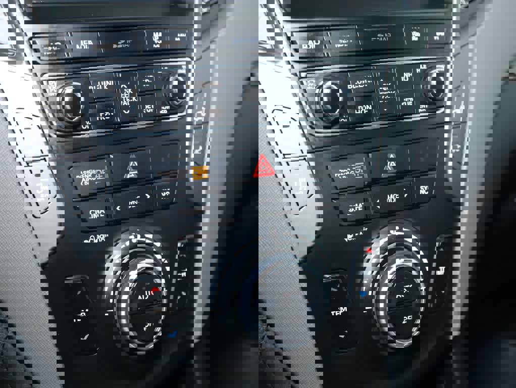 Used 2017 Hyundai Santa Fe Sport w/ Cargo Package image 30