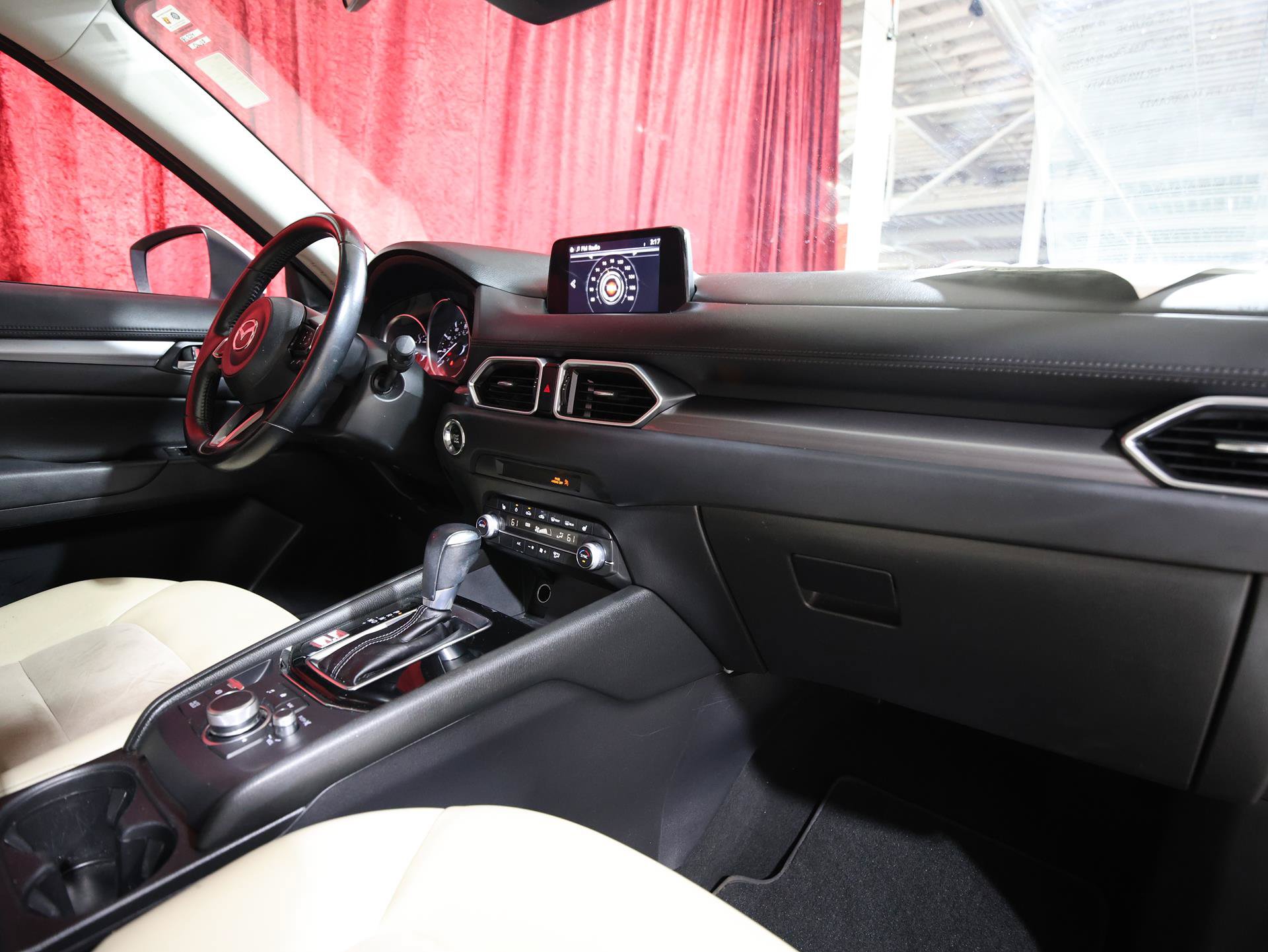 Used 2020 MAZDA CX-5 Touring FWD image 24