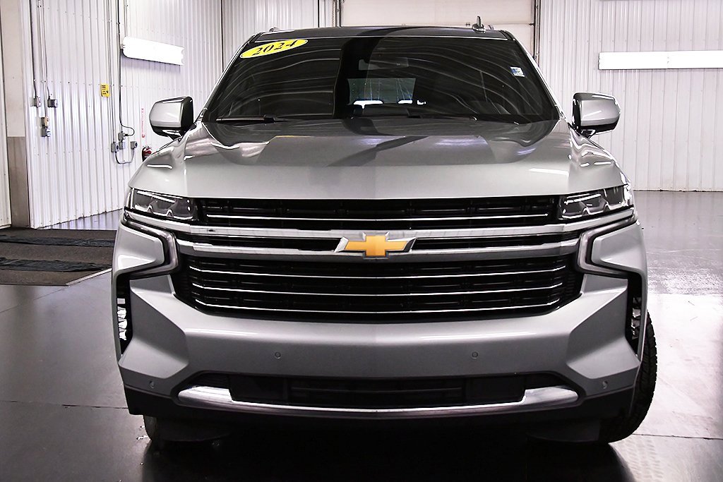 Used 2024 Chevrolet Tahoe LT image 2