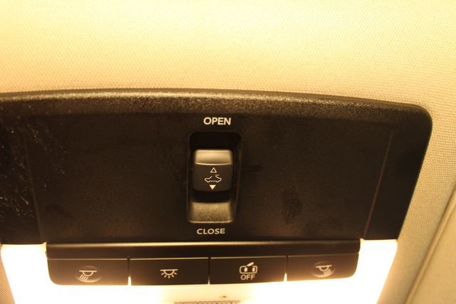 Used 2024 Nissan Altima 2.5 SR image 27