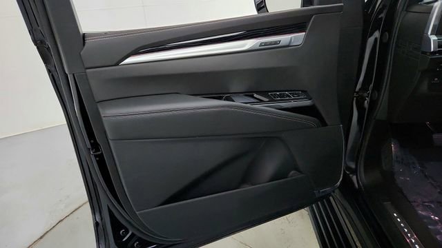 Certified 2026 Cadillac Escalade ESV Sport w/ LPO, ONYX Package image 11