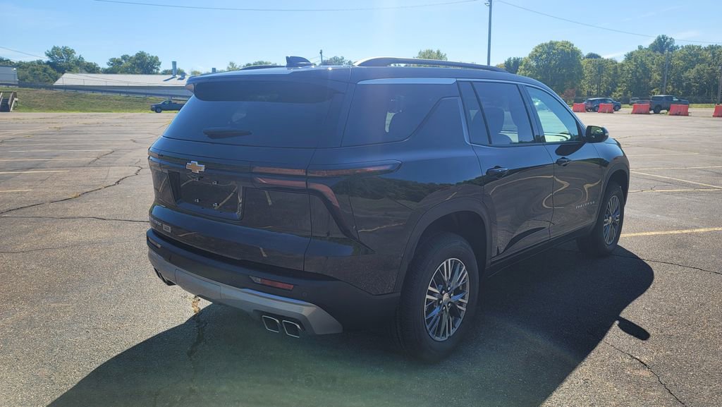 New 2026 Chevrolet Traverse LT w/ LPO, Floor Liner Package image 12