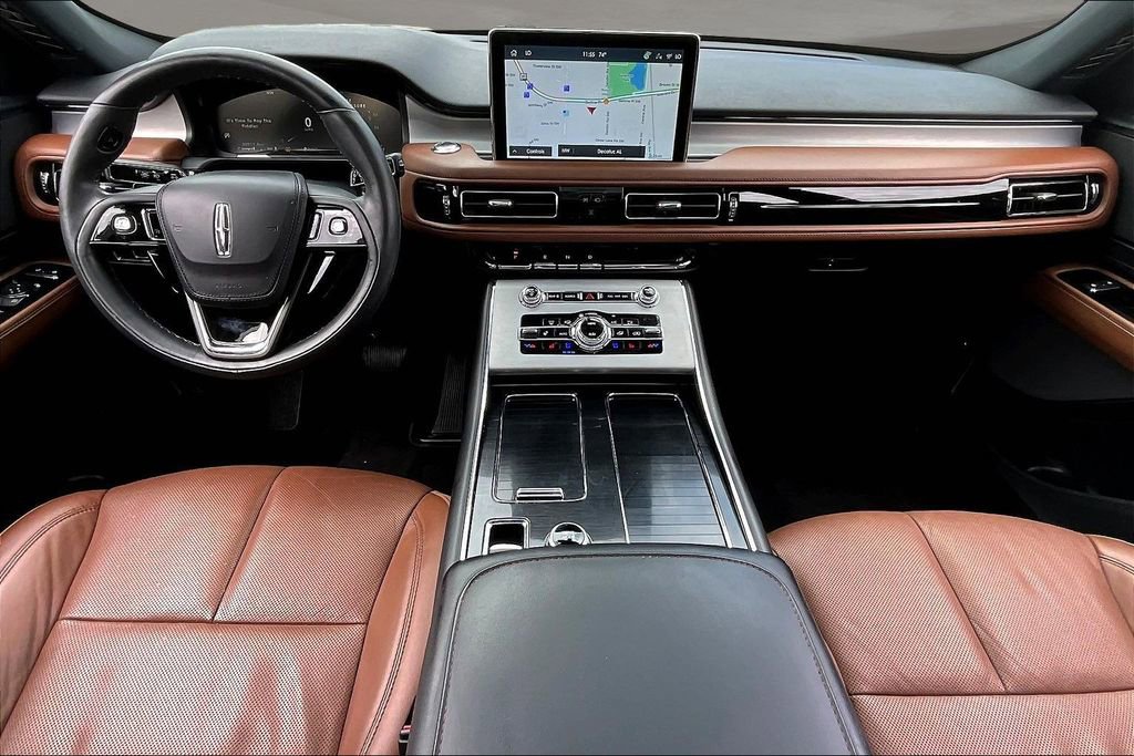 Used 2022 Lincoln Aviator Reserve w/ Equipment Group 201A image 7