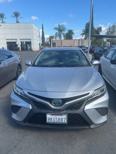 Used 2019 Toyota Camry SE
